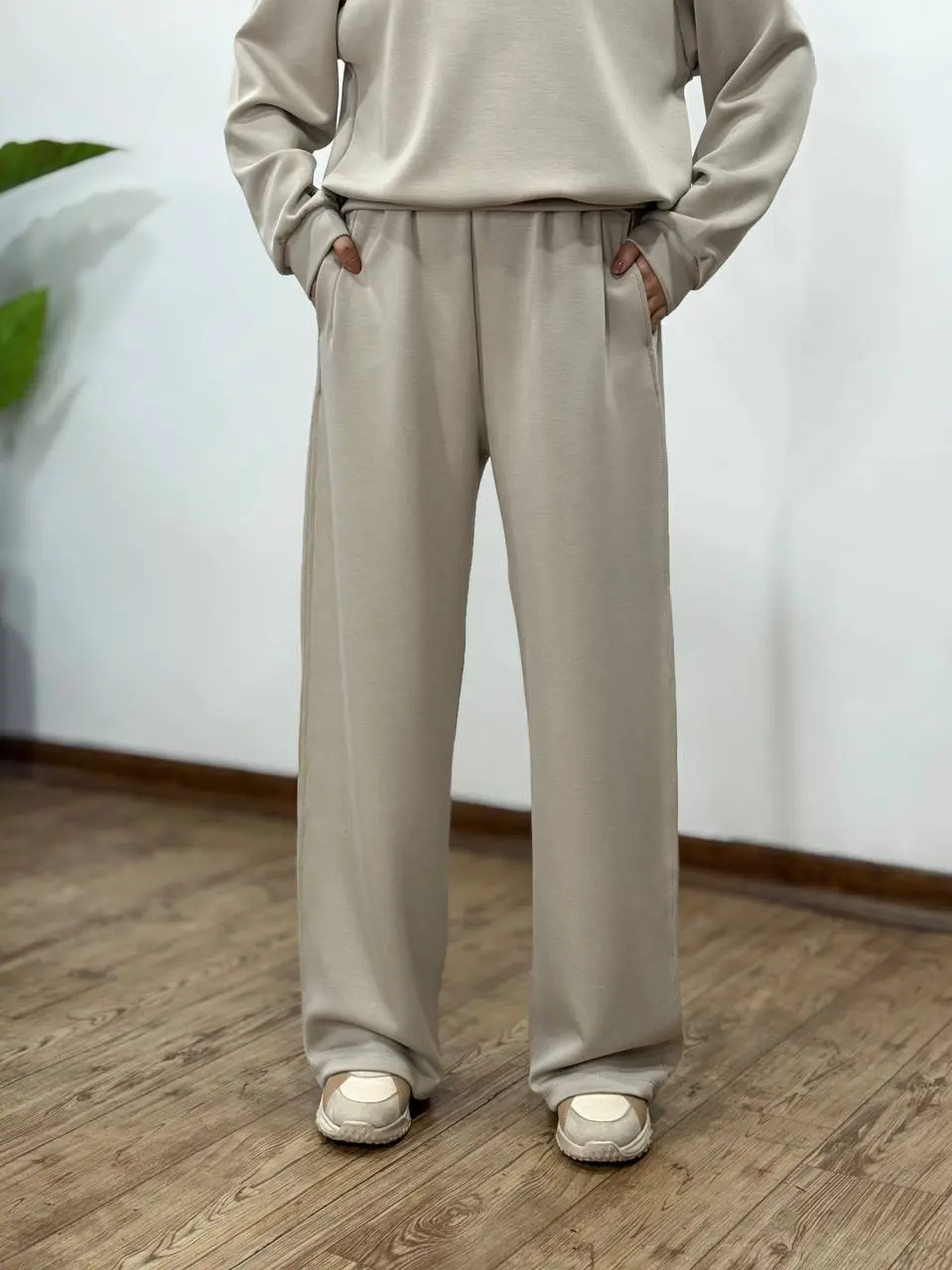 شلوار زنانه اویشو